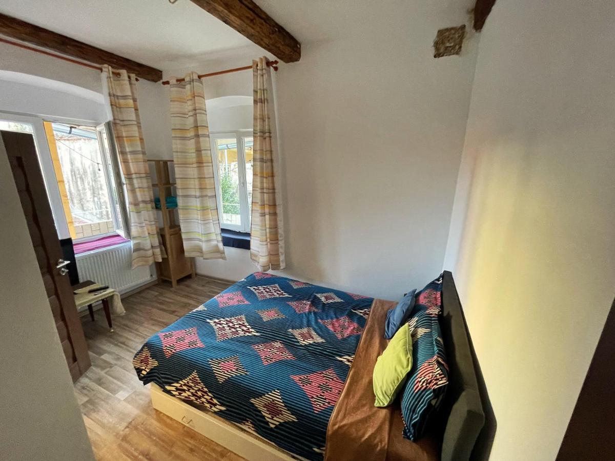 Vadim'S Guesthouse Sibiu Esterno foto